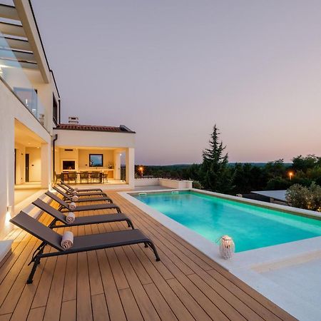 Villa La Guardia Istria ***** Sumber Exterior photo